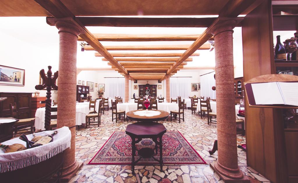 Quari Hotel Restaurant & Pizza Cologna Veneta 外观 照片